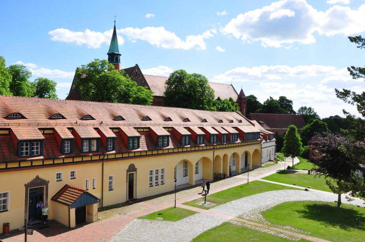 Zentrum Kloster Lehnin Zewnętrze zdjęcie